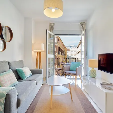 Iloftmalaga Puerta Del Mar