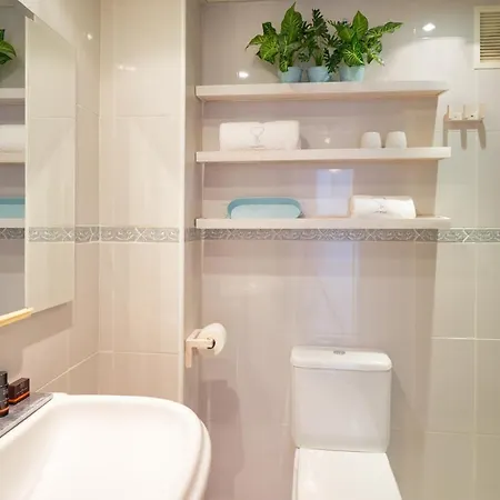 Iloftmalaga Puerta Del Mar *